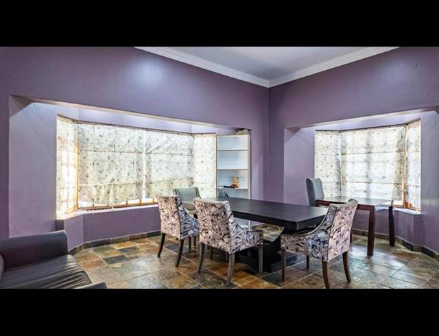 3 BEDROOM HOUSE FOR SALE IN MOUNTAIN VIEW